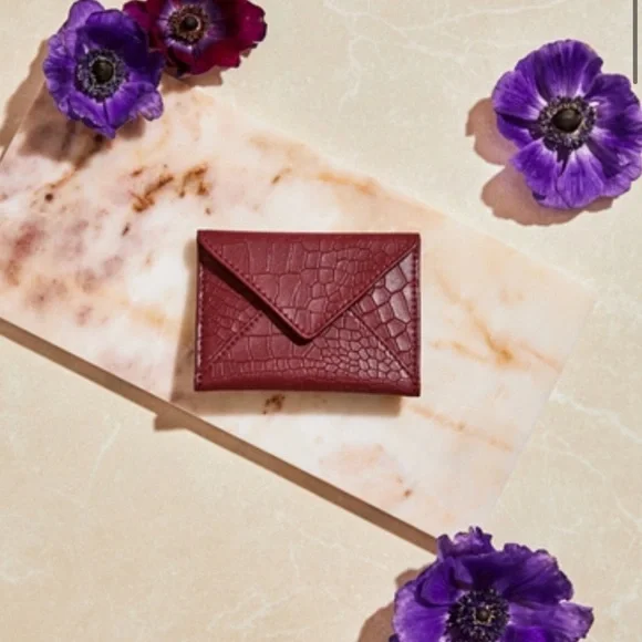 NWOT Rachel Miriam burgundy snakeskin genuine leather card holder - Picture 4 of 14